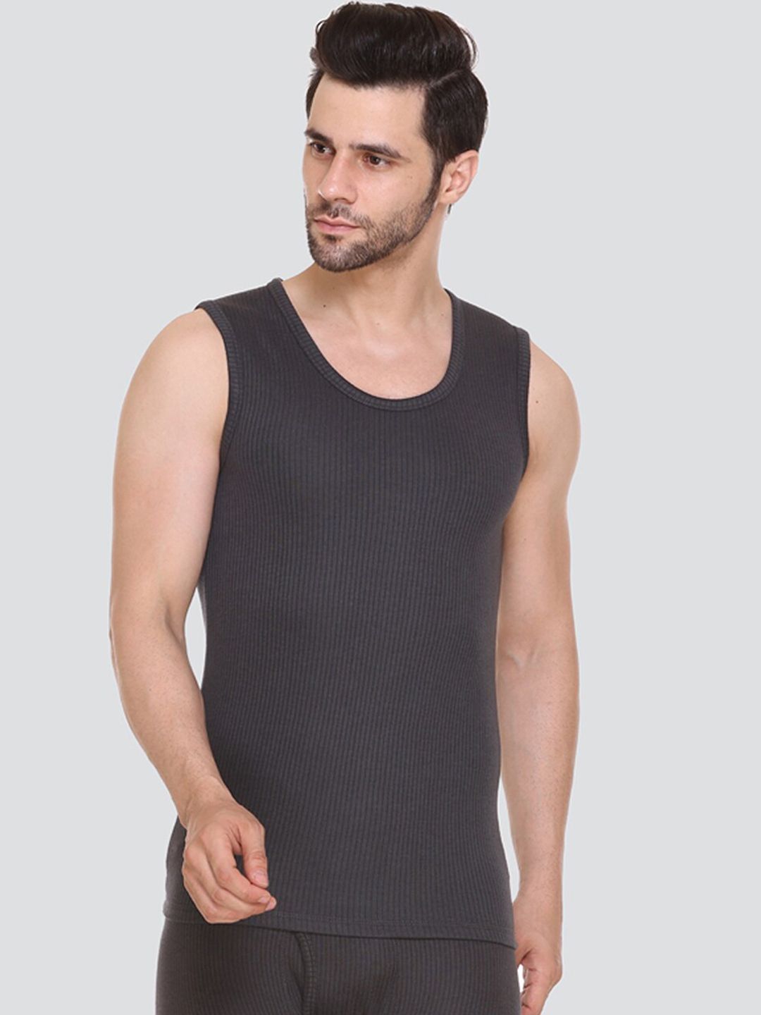 Aerowarm Men Charcoal Grey Ribbed Thermal Top-picture-28