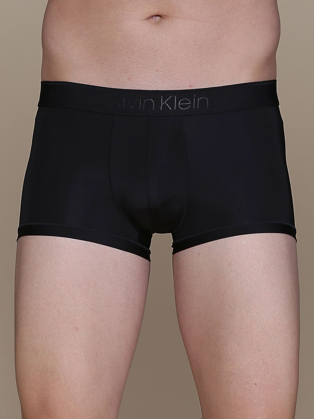 Calvin Klein Underwear Men Solid Low Rise Trunk NB2904UB1-picture-19