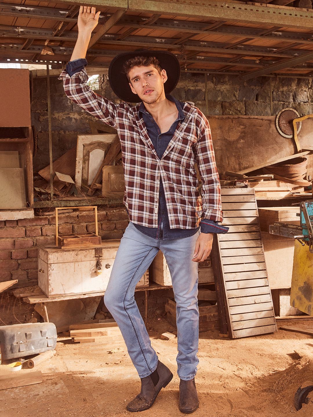 Crimsoune Club Men Brown Slim Fit Tartan Checked Casual Cotton Shirt-picture-11