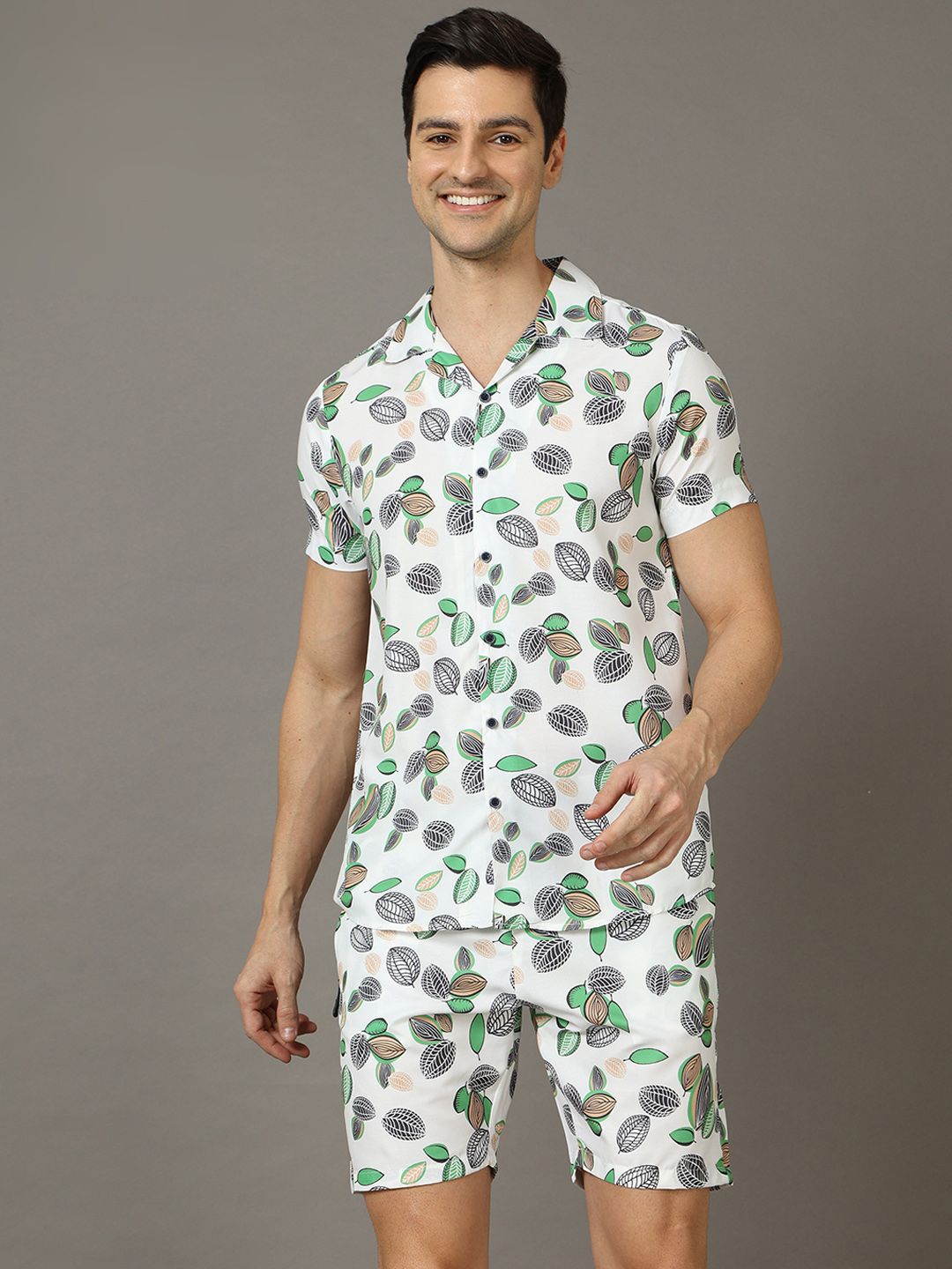 Bushirt Men Cream-Coloured & Green Printed Nightsuit-picture-49