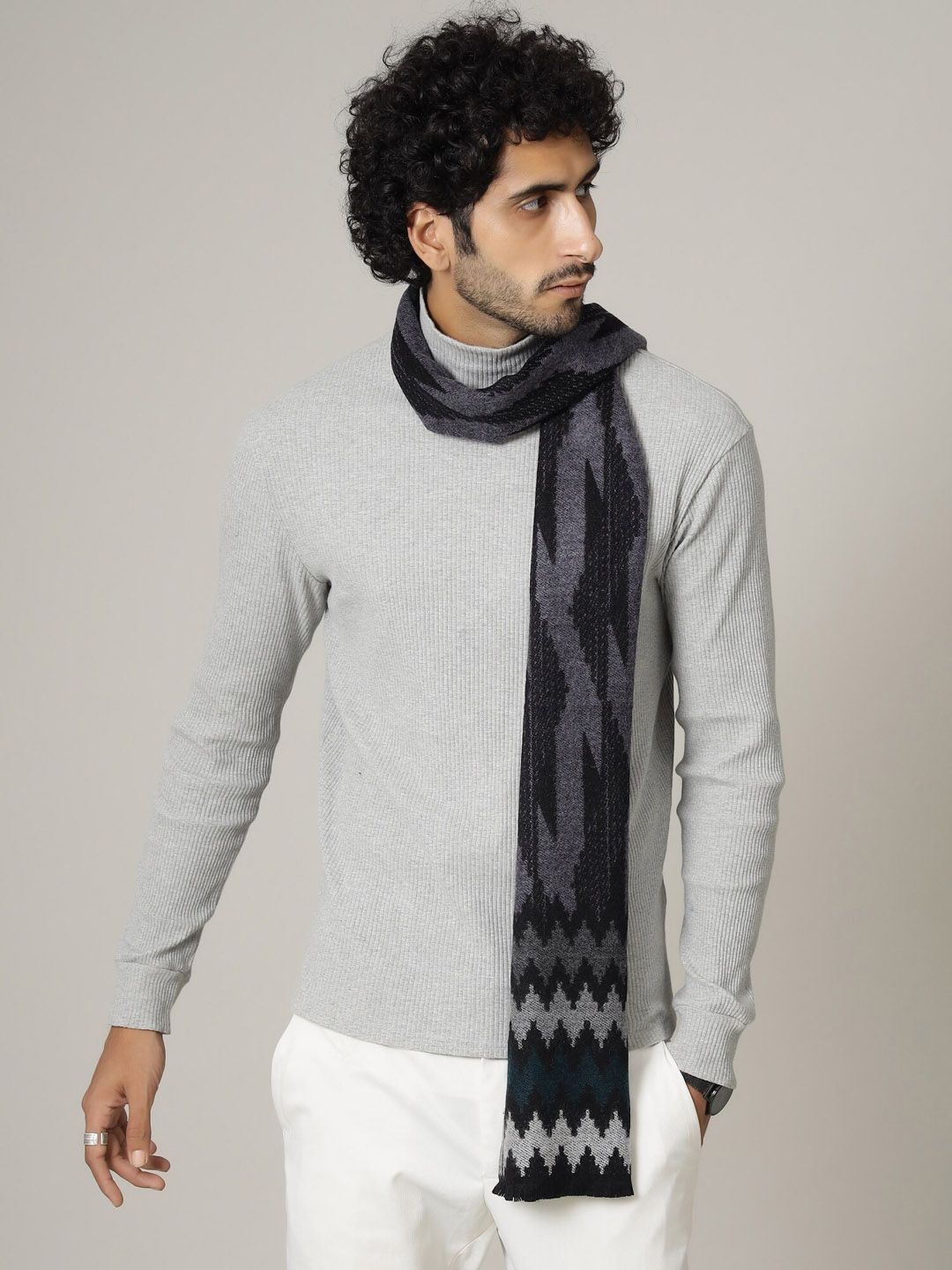 HANDICRAFT PALACE Men Purple & Black Woolen Muffler-image-4