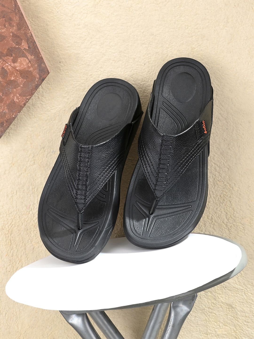 SOFTIO Men Black Thong Flip-Flops-picture-27
