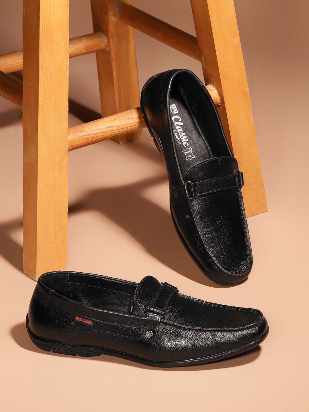 Red Chief Men Black Solid Formal Loafers