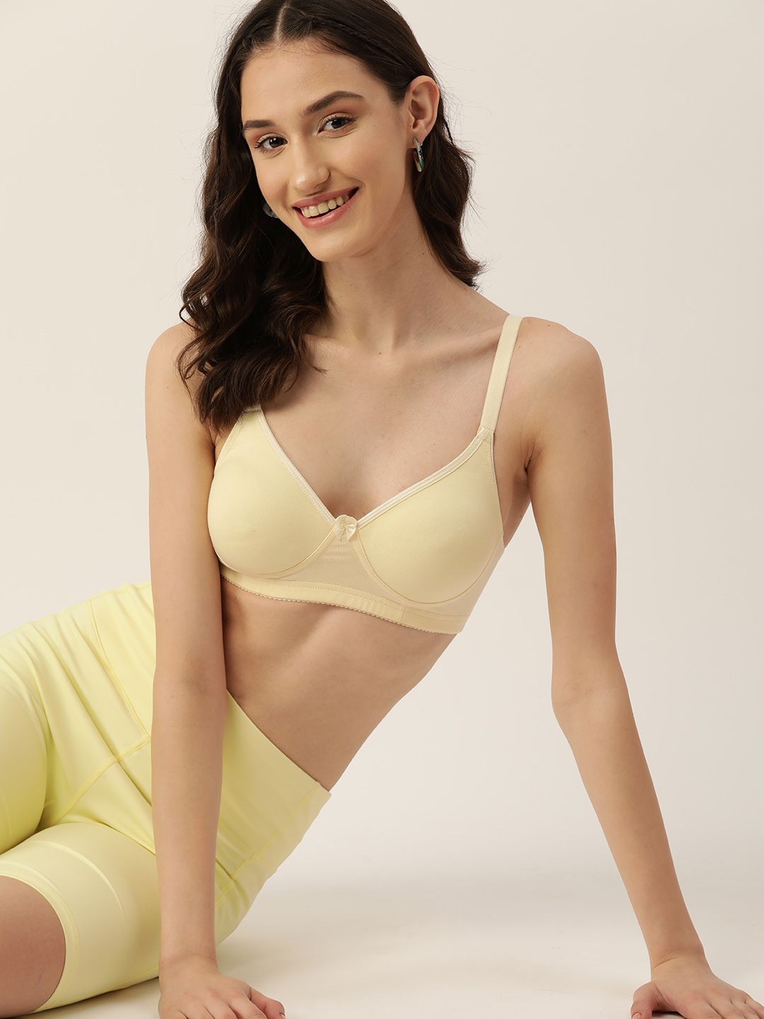 DressBerry Medium Coverage Non-Padded T-shirt Bra