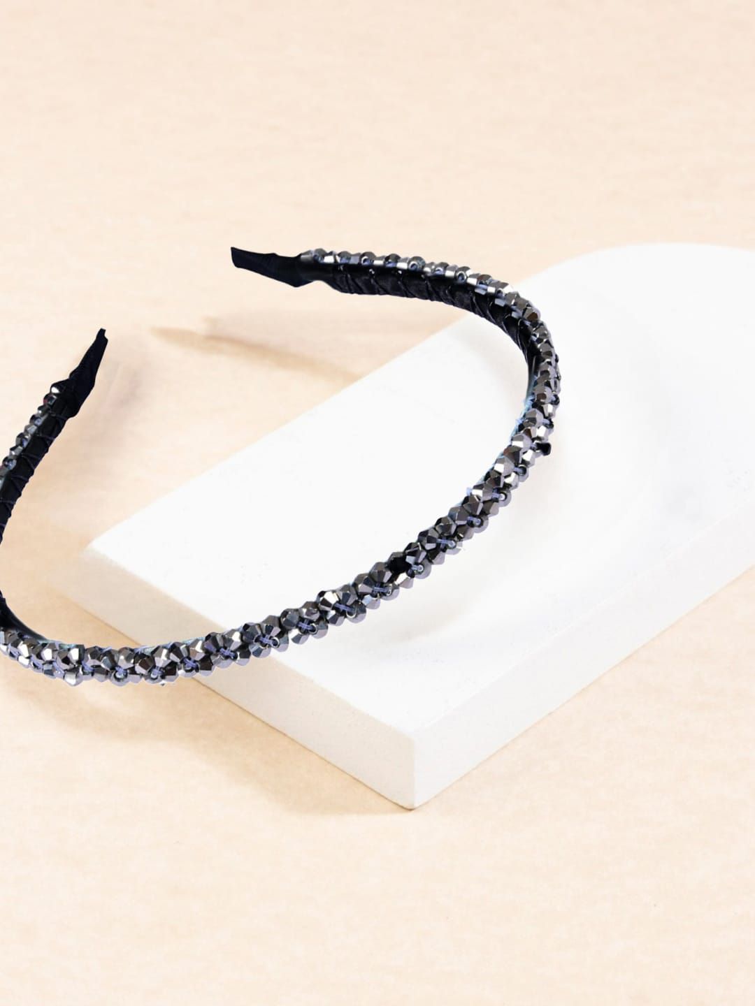 OOMPH Women Black Embellished Hairband-image-23