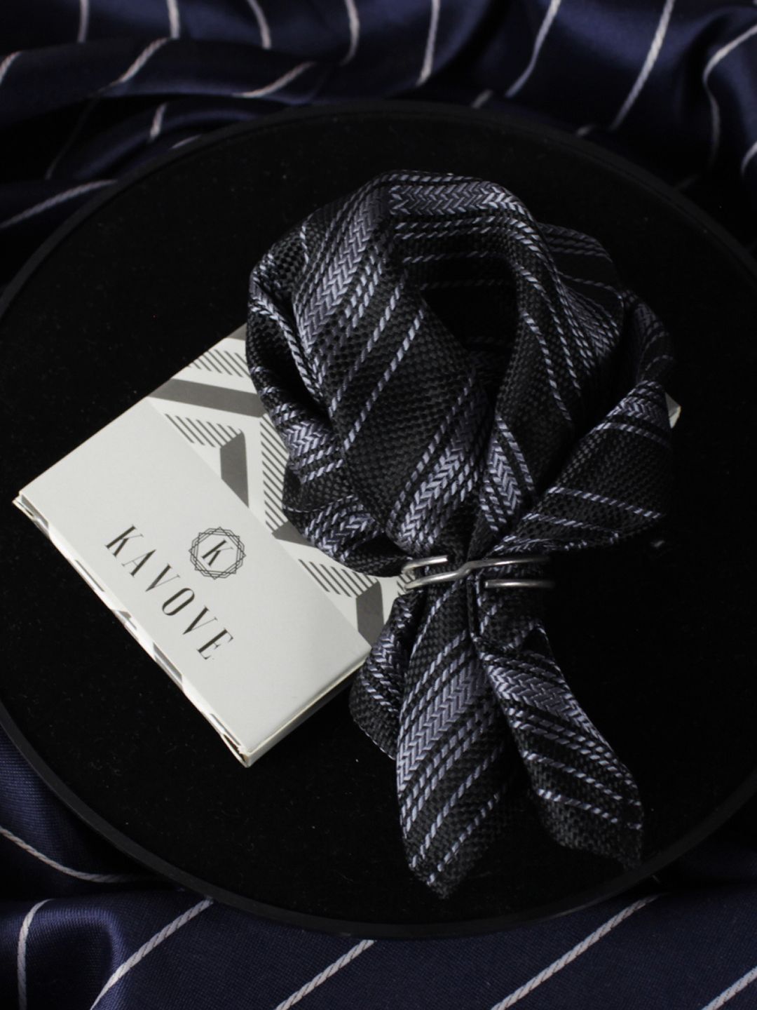 kavove KOVOVE Black & Grey Striped Pocket Square-picture-37