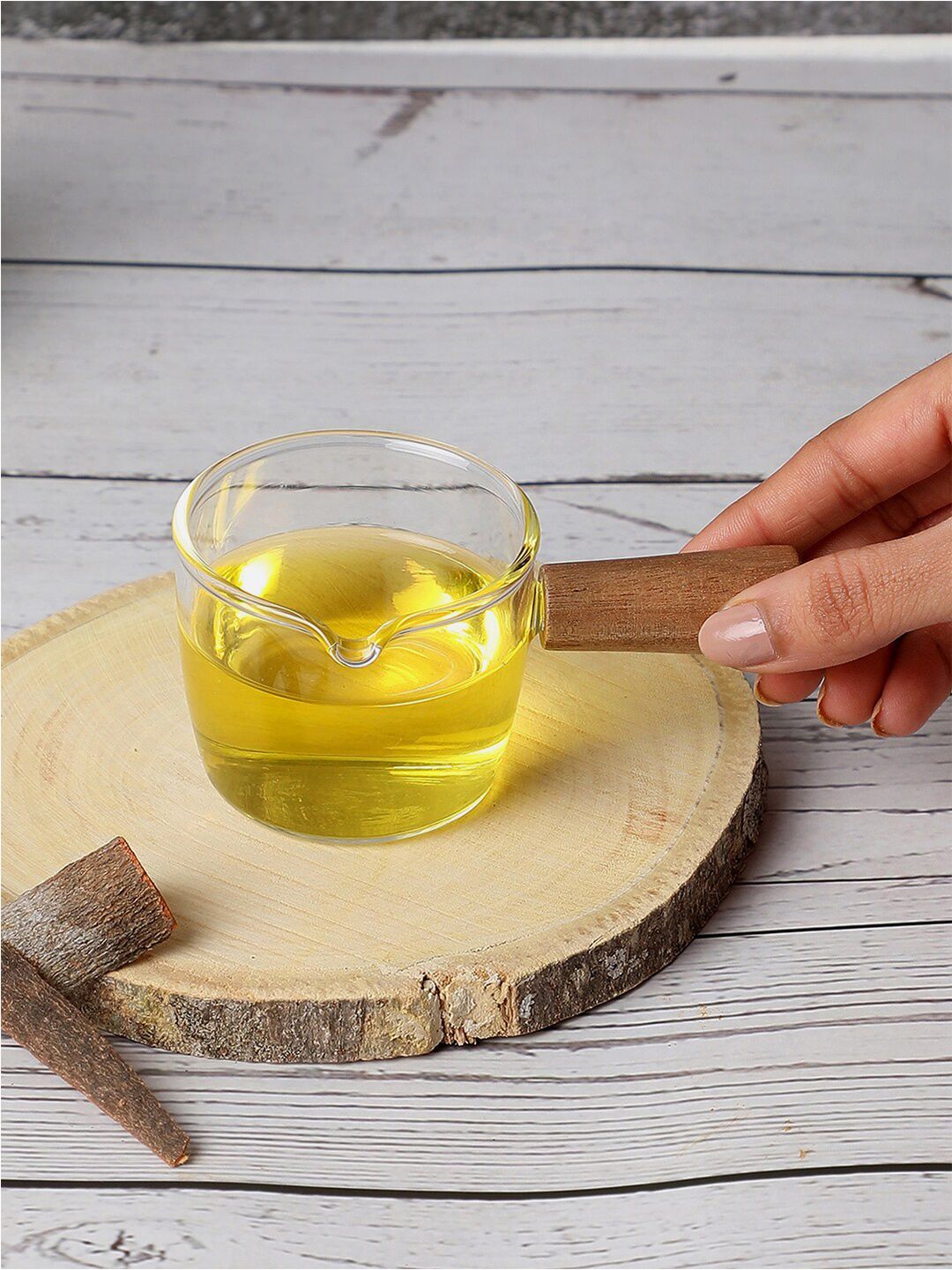 Bonhomie Transparent Glass Cup With Wood Handle 700 ML-image-7