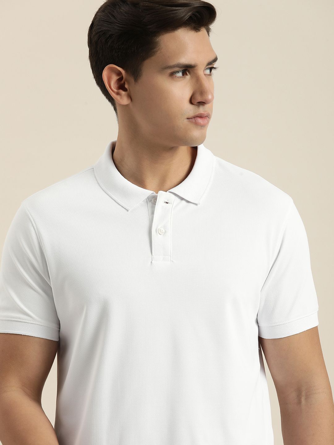 INVICTUS Men Solid Polo Collar T-shirt