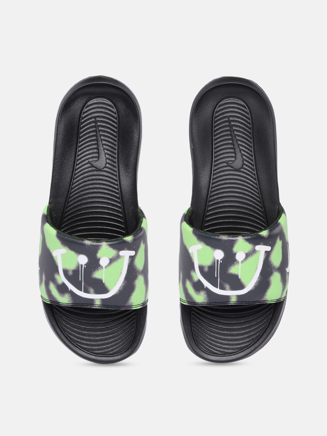 Buy Nike Nike Men Abstract Print Victori One Sliders at Redfynd