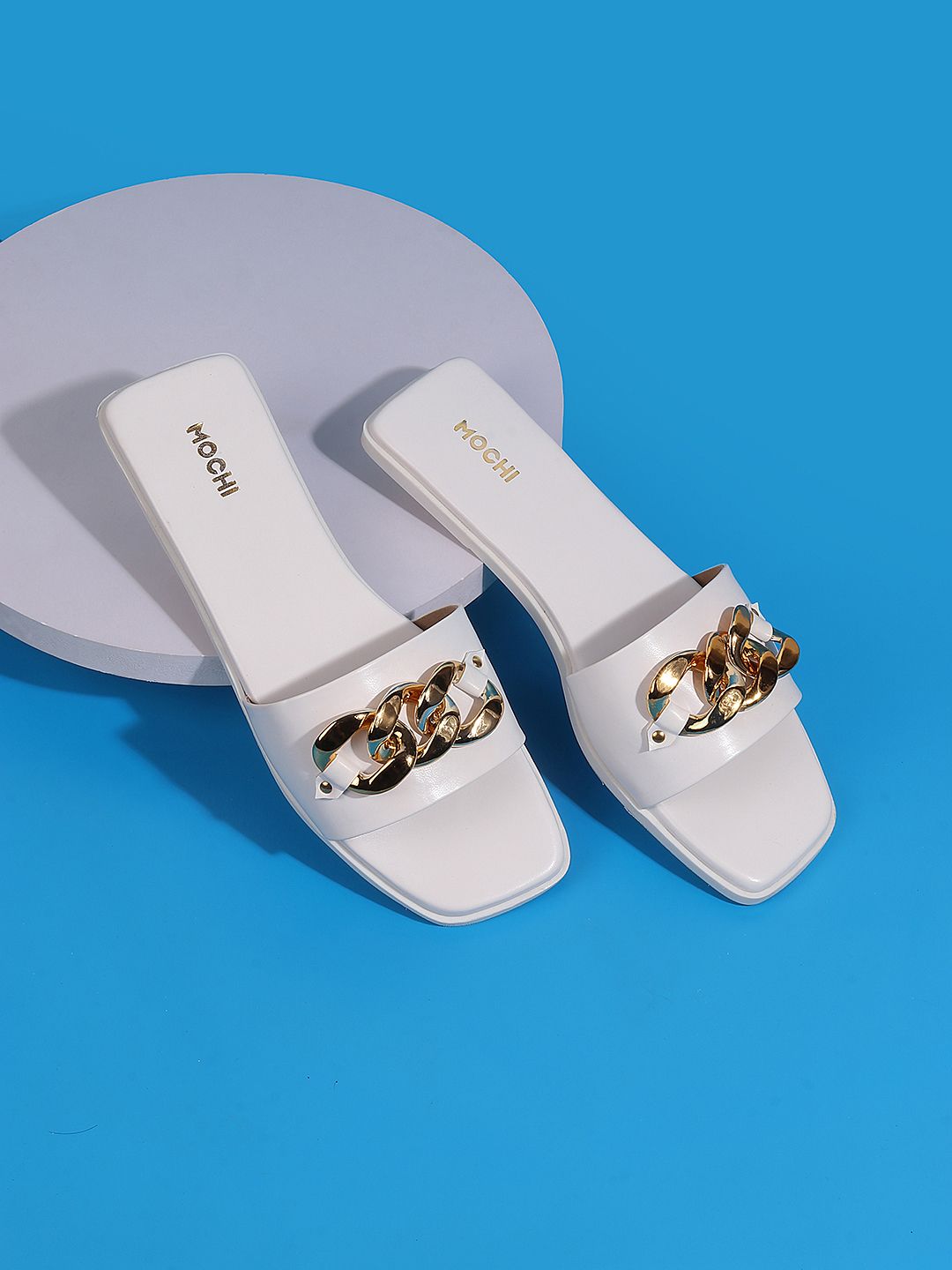 Mochi Women White Open Toe Flats-picture-13