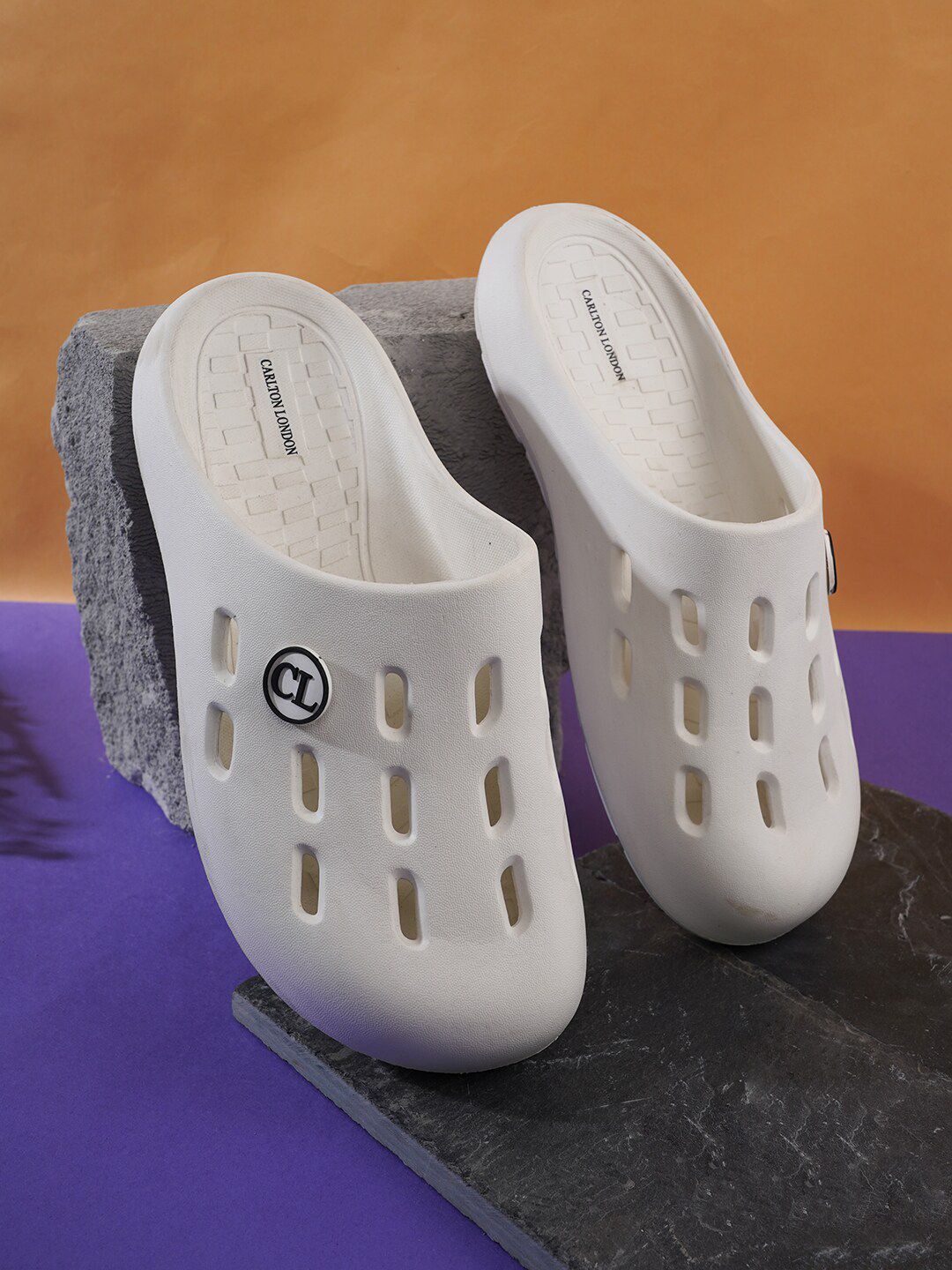 Carlton London Men Rubber Clogs-picture-29