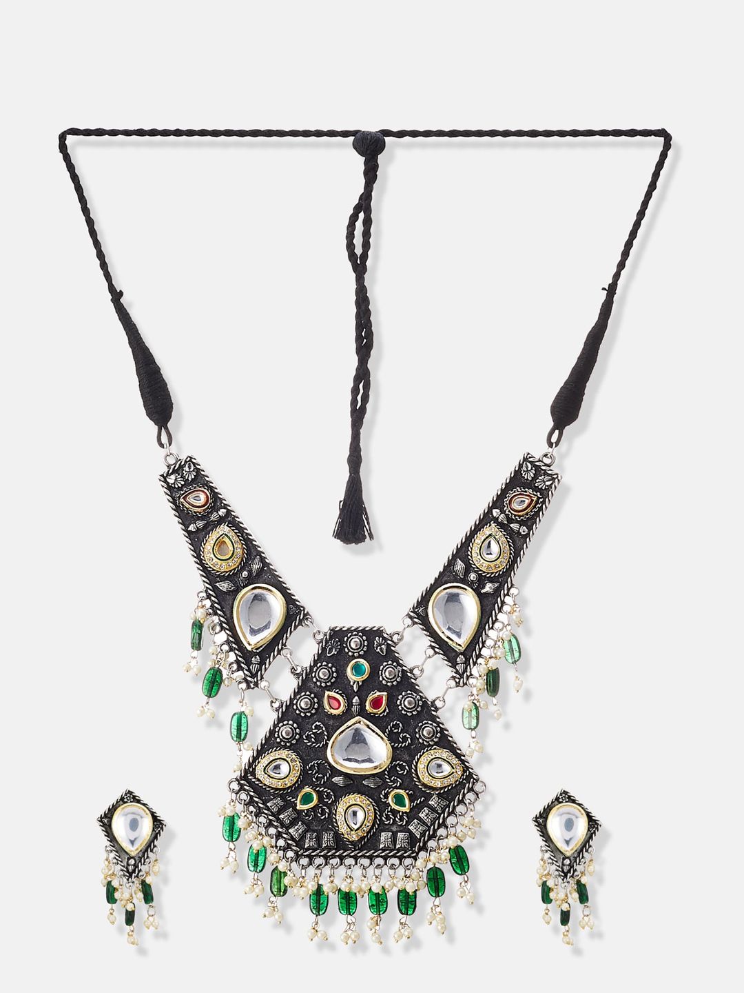 ATIBELLE Woman Silver-Plated Kundan-Studded & Pearl Beaded Jewellery Set