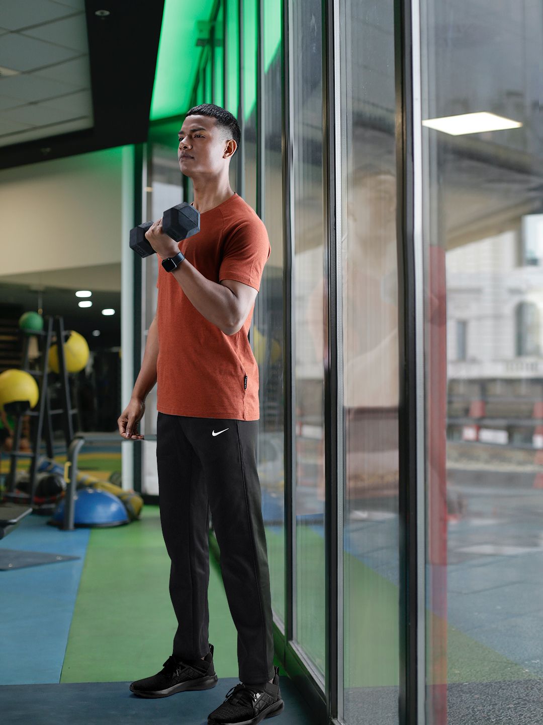 Nike Men Solid Therma-Fit Training Track Pants