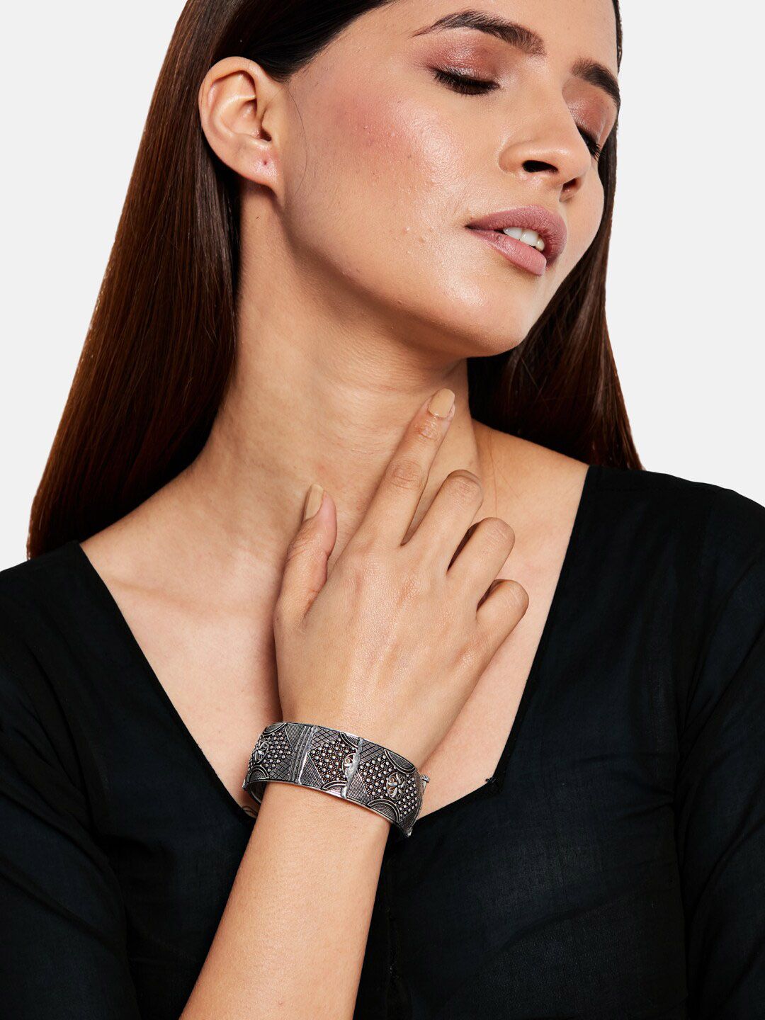 ATIBELLE Oxidised Silver-Plated German Silver Textured Intricate Kada Bangle