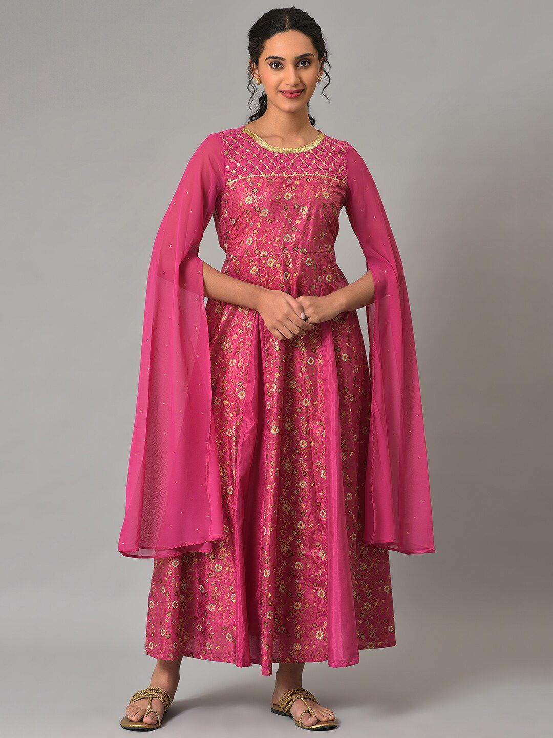 AURELIA Ethnic Motifs Printed Cape Sleeves Maxi Dress-image-25