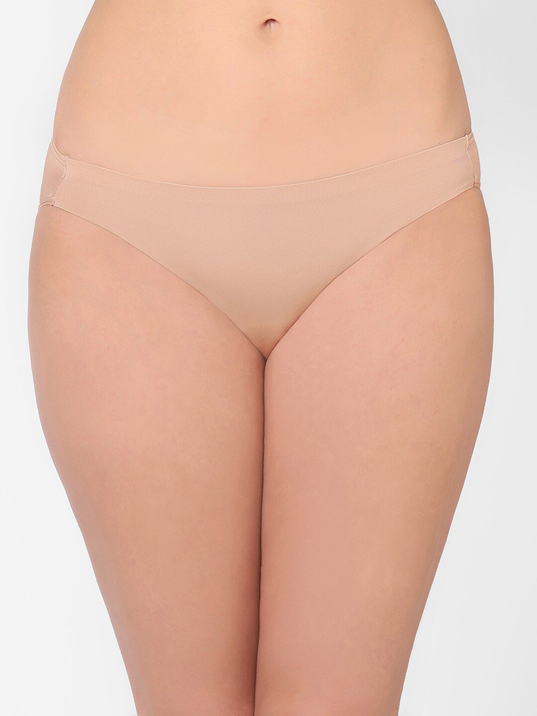 Buy Wacoal Wacoal Women Basic Mold Briefs at Redfynd