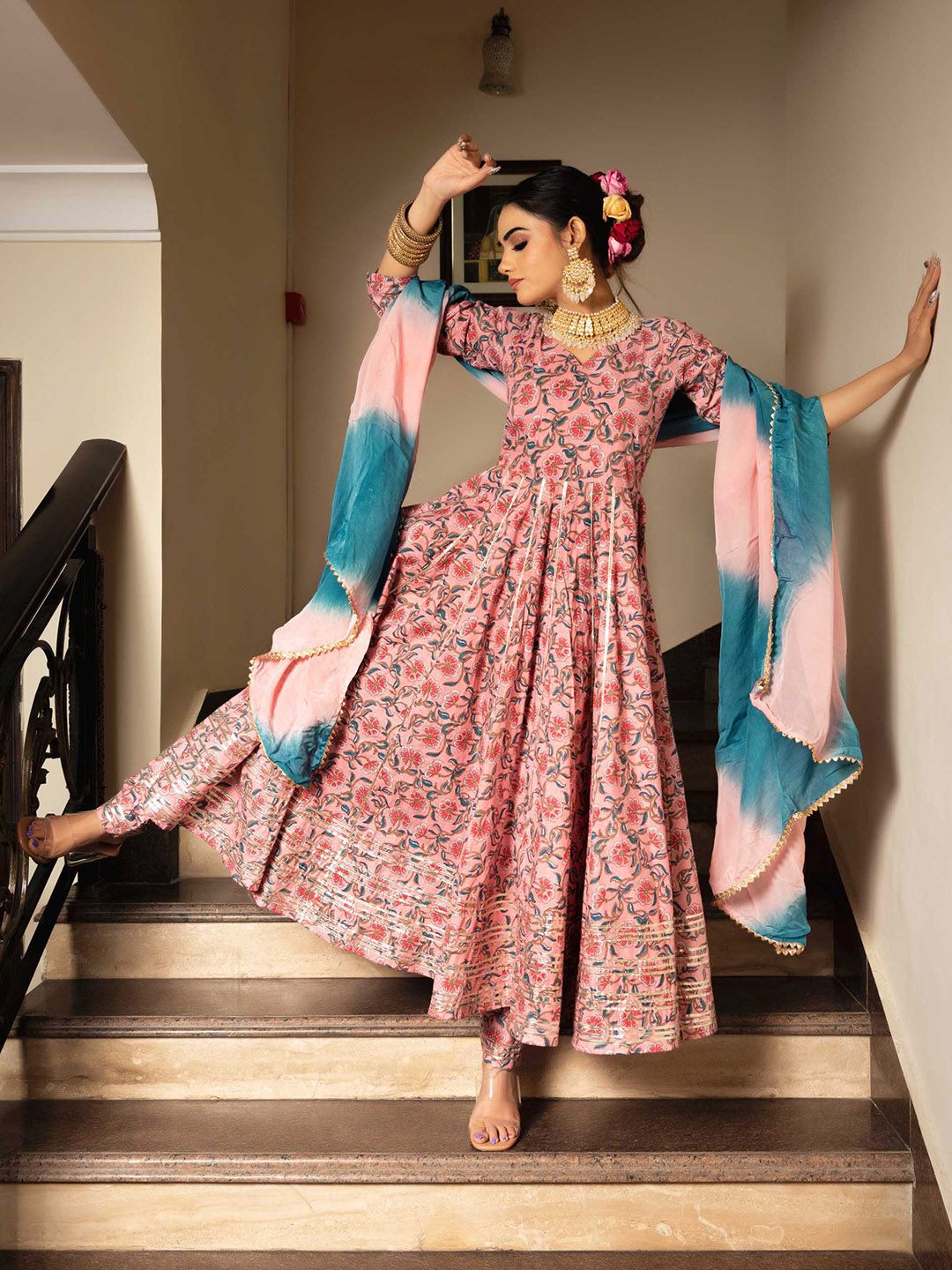 Calmna Women Floral Printed Panelled Gotta Patti Kurta with Trousers & With Dupatta-image-41
