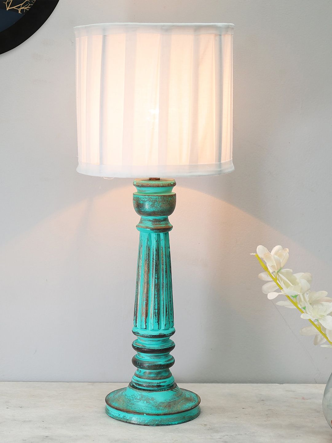 Homesake Traditional Country Cottage White & Blue Antique Table Lamp & Pleated Shade-image-3