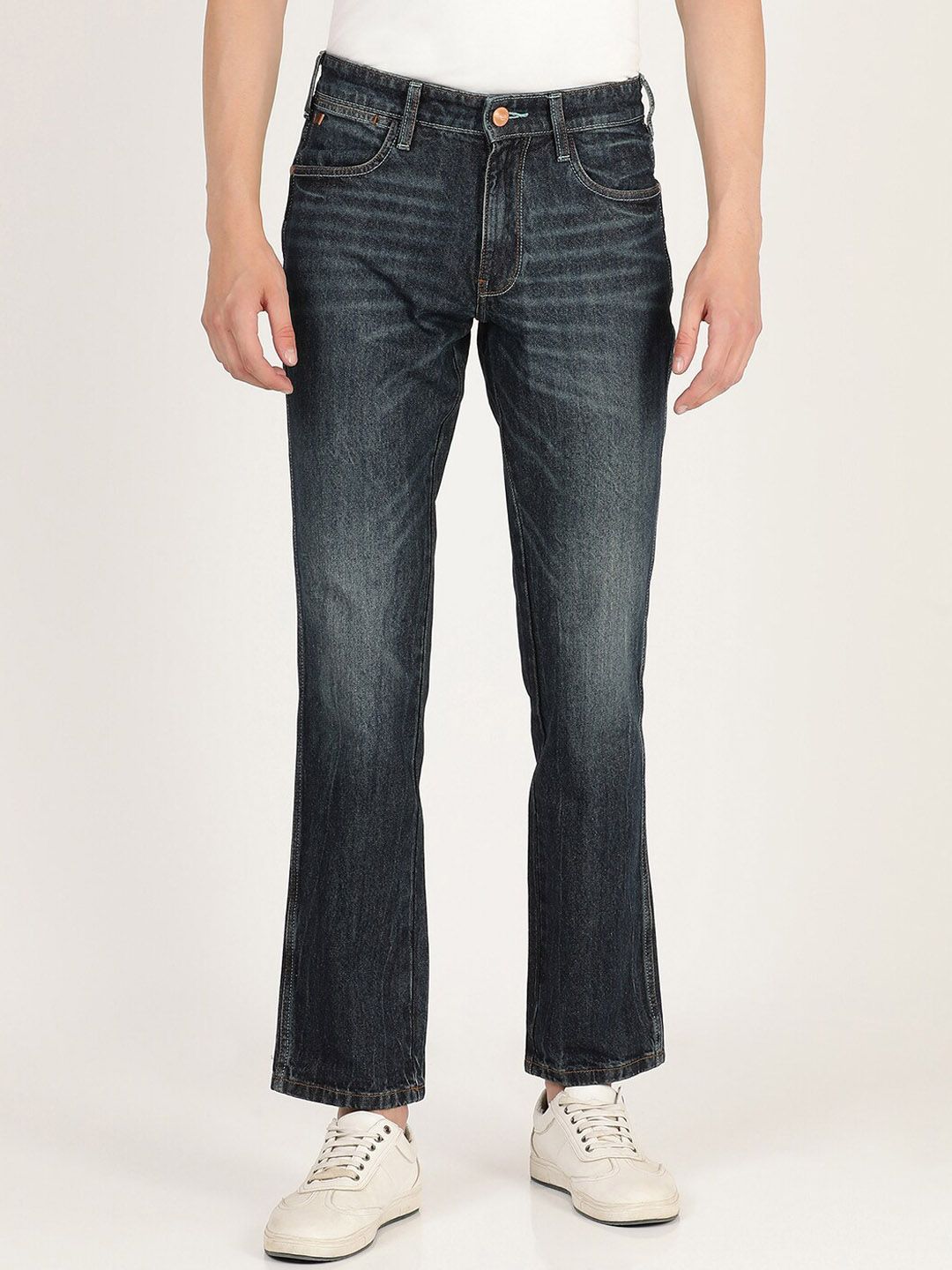 Wrangler jeans hot sale millard fit