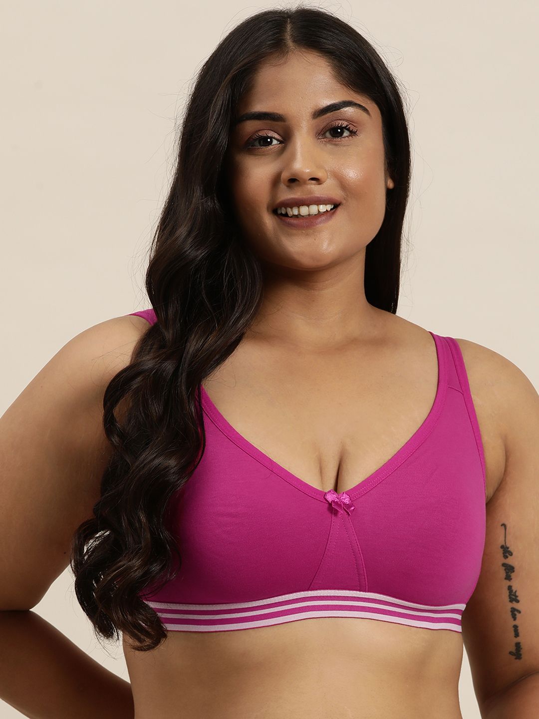 Sztori Plus Size Medium Coverage Bra-picture-33
