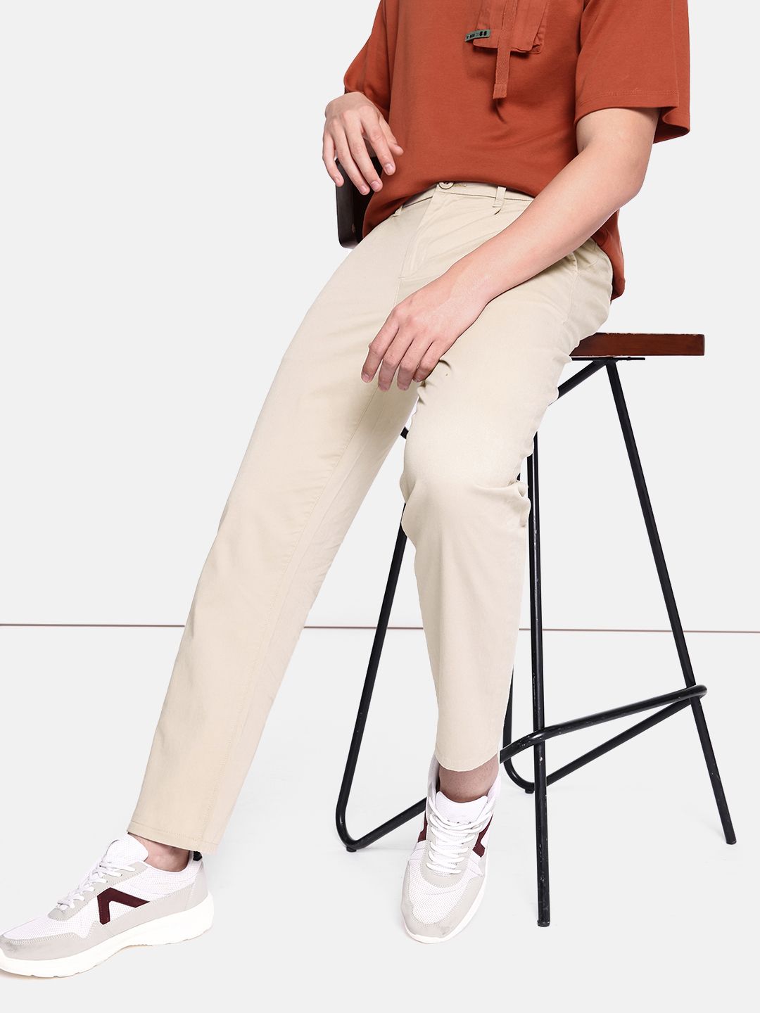 The Roadster Life Co. Men Light Beige Mid-Rise Pleated The Super Wide Smart Chinos