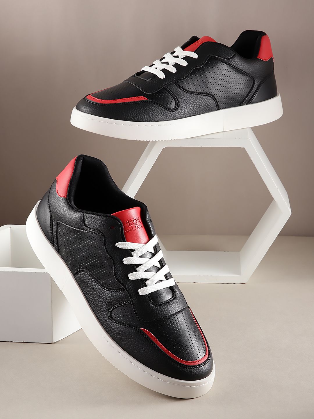 HRX by Hrithik Roshan Men Everyday Sneakers