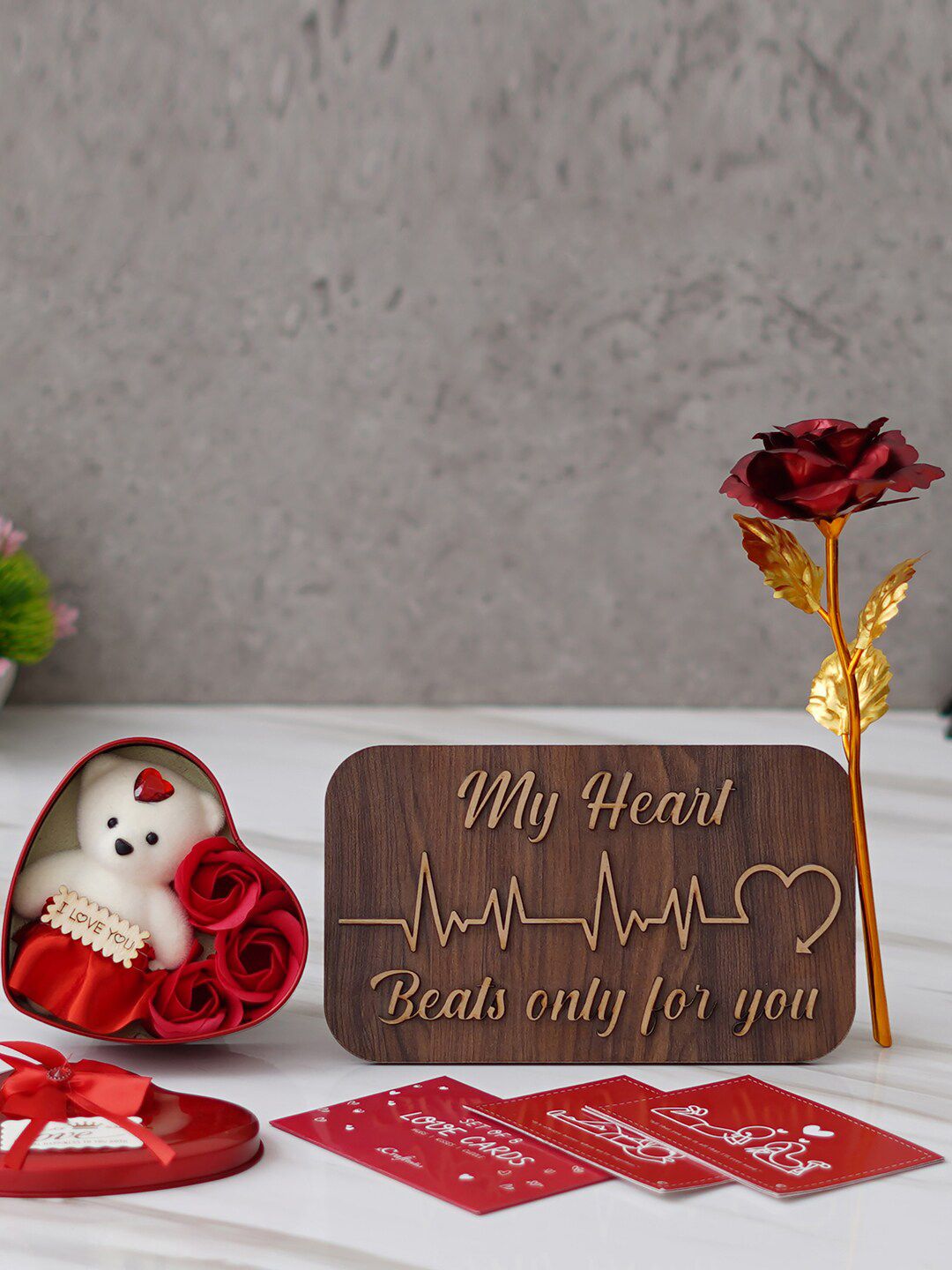 artisyn eCraftIndia 4 Piece Red Rose With Heart Shaped & Wooden Showpiece Gift Set-picture-11