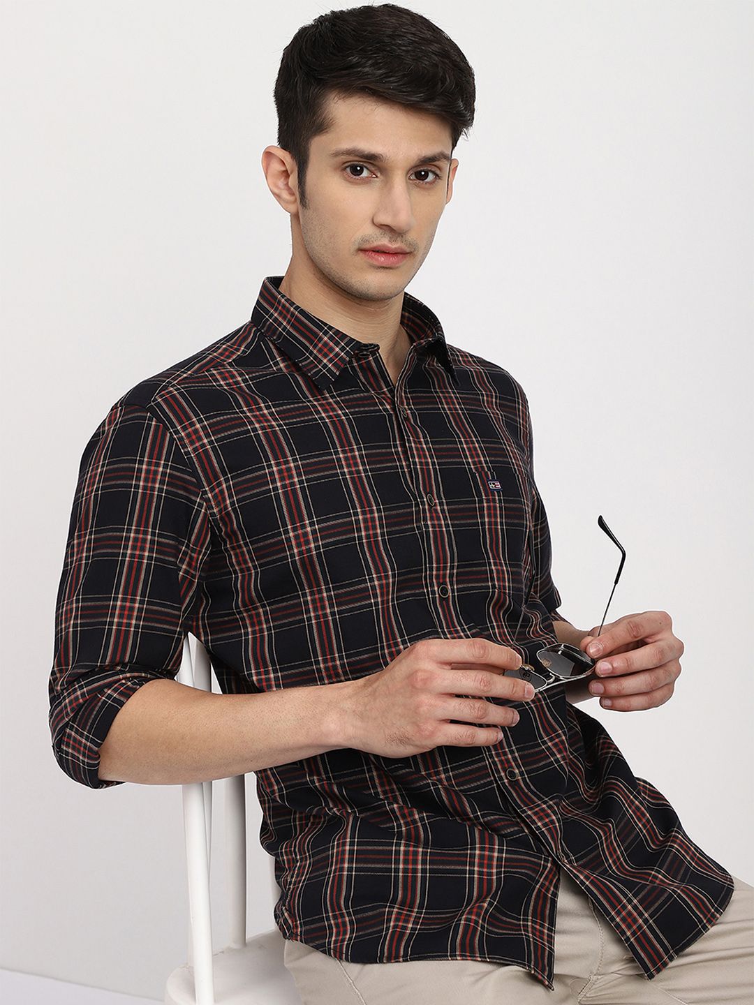 Arrow Sport Men Black Slim Fit Tartan Checked Casual Shirt