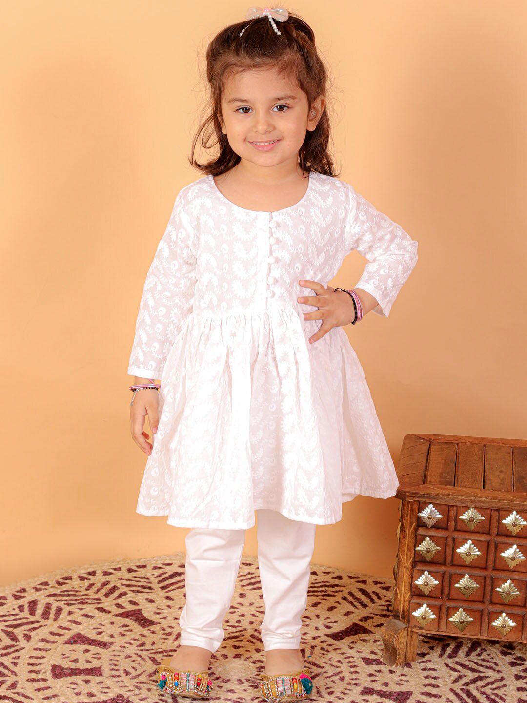 VASTRAMAY Girls Embroidered Round Neck Chikankari Pure Cotton Kurta With Legging-picture-35