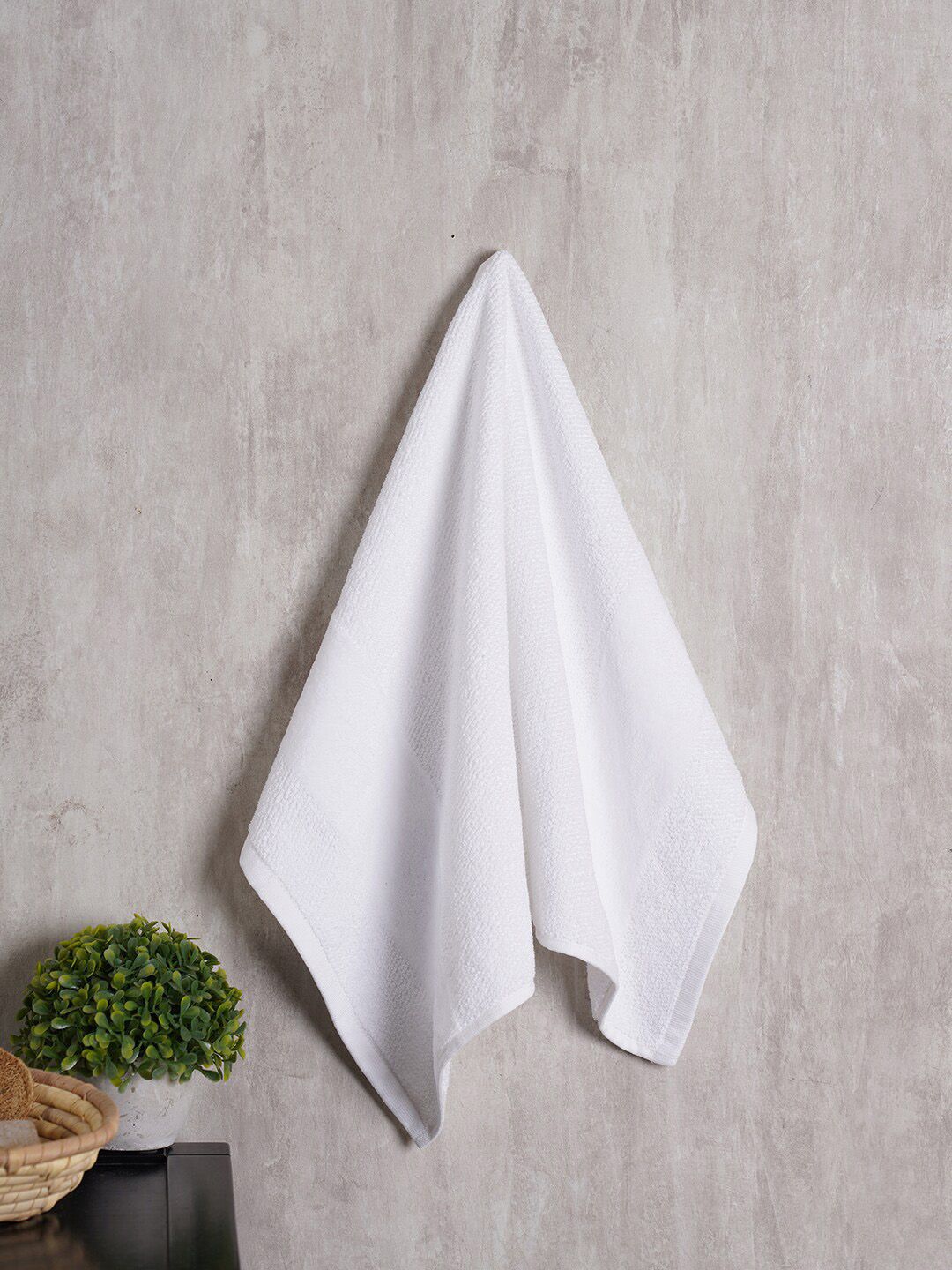 Pure Home and Living 4 Pieces White 600 GSM Pure Cotton Super Soft Hand Towels-picture-37