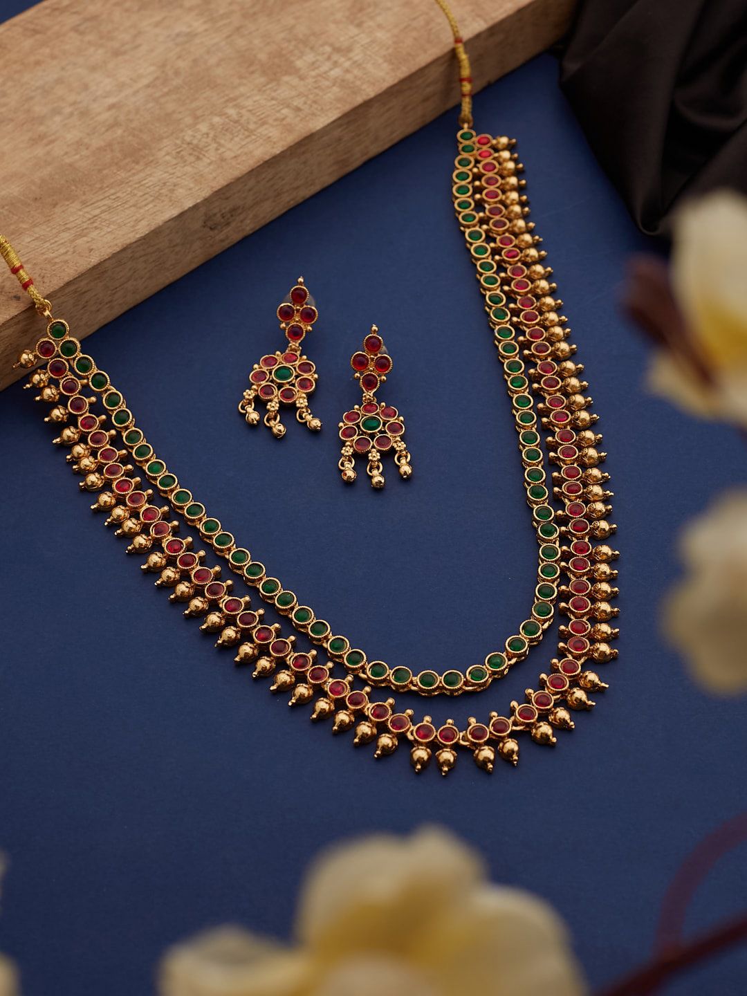 ATIBELLE Gold-Plated Kundan-Studded  Beaded Jewellery Set