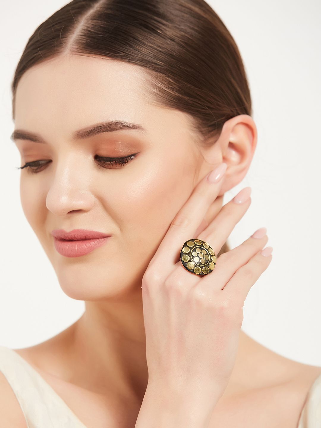 ATIBELLE Gold-Plated & Enamelled Circular Adjustable Finger Ring
