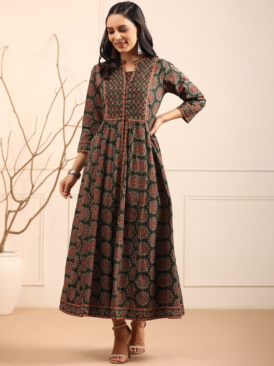 Rain & Rainbow Women Ethnic Motifs Printed Pure Cotton Anarkali Kurta-picture-21