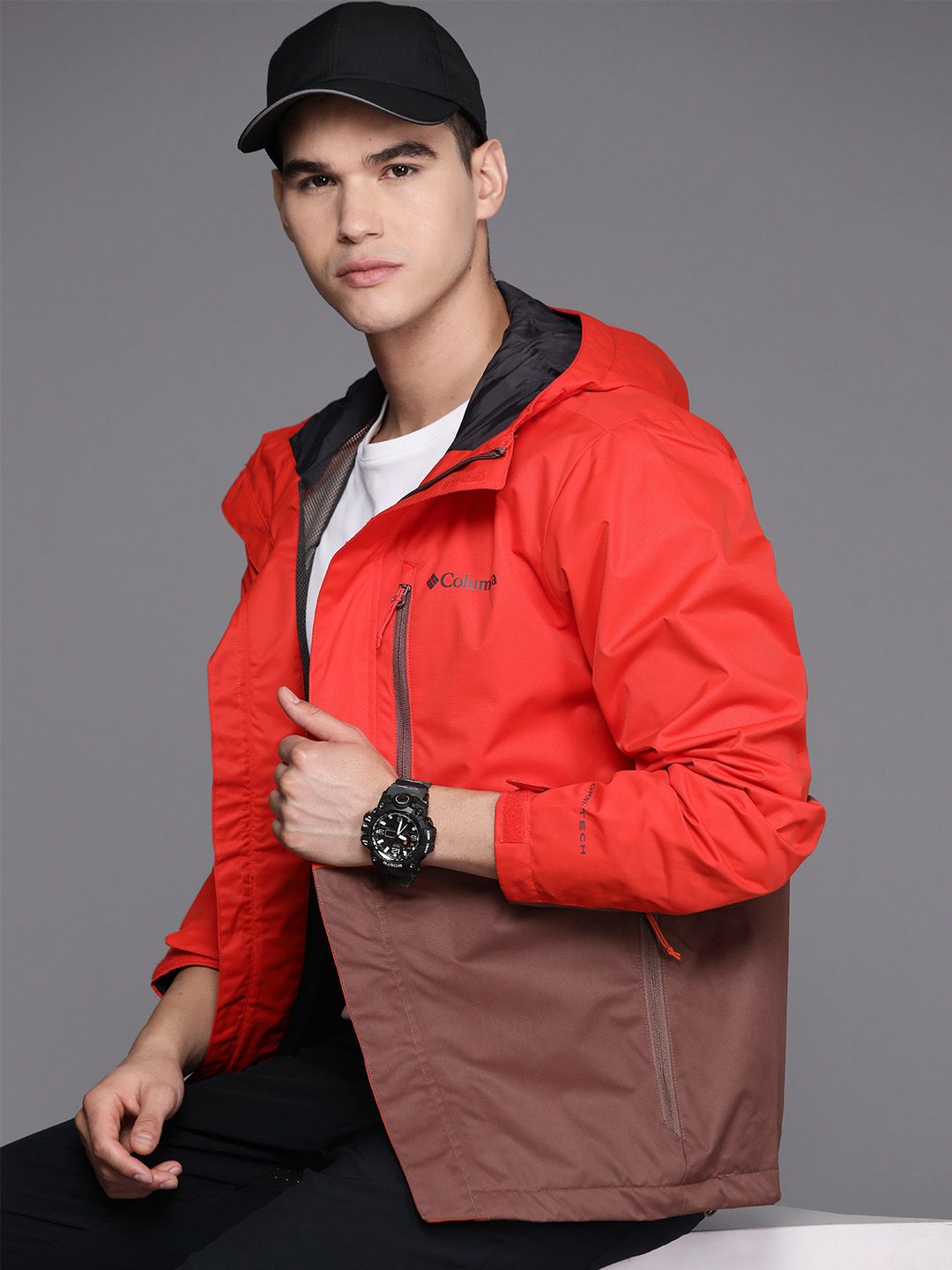 Columbia Men Colourblocked Hikebound Jacket-image-40