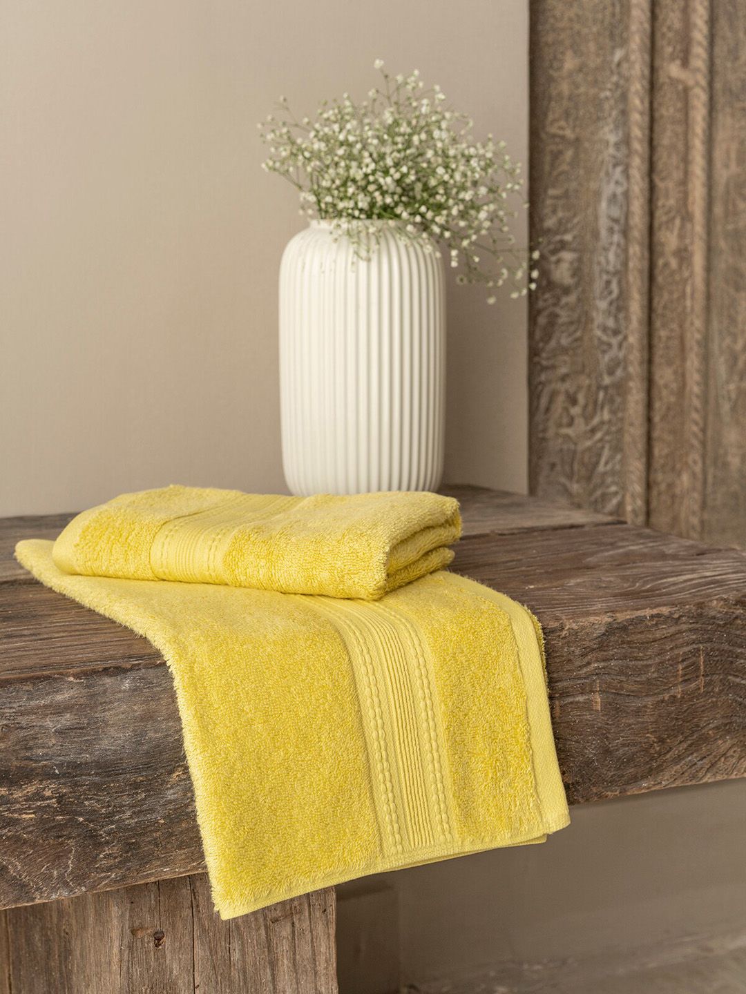 DDecor Live Beautiful Yellow 650 GSM Hand Towel-image-39