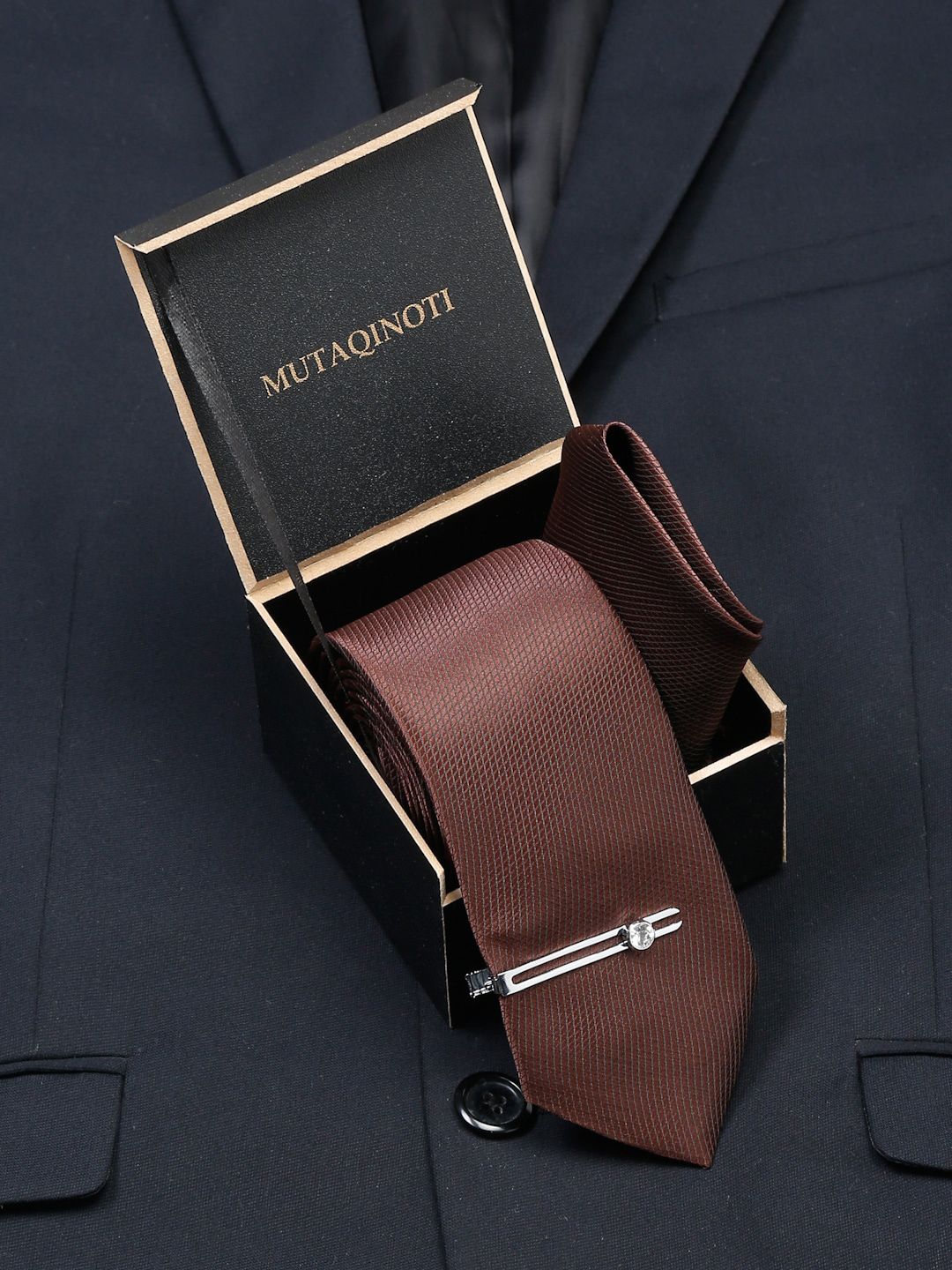 MUTAQINOTI Men Solid Silk Formal Accessory Gift Set-picture-17