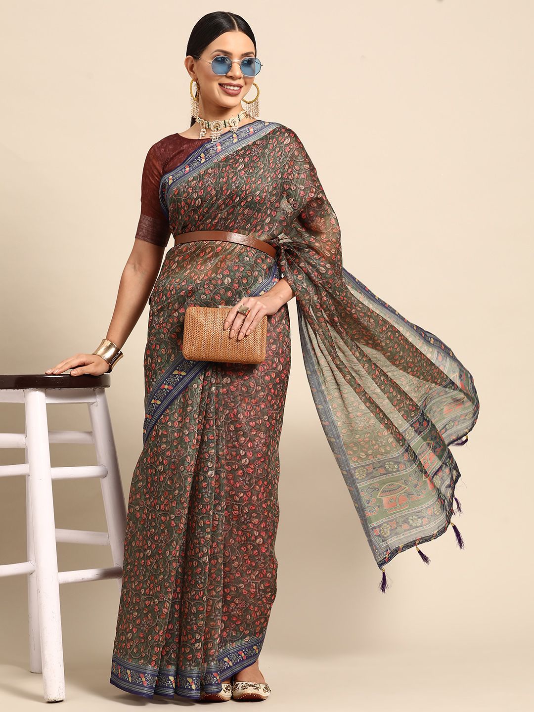Mitera Floral Printed Saree-picture-18