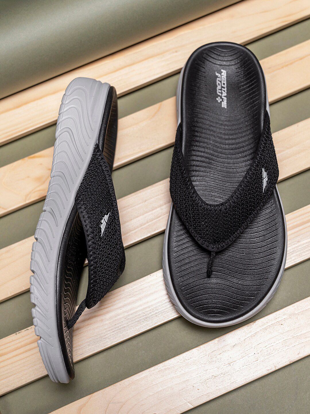 Red Tape Men Self -Design Thong Flip-Flops