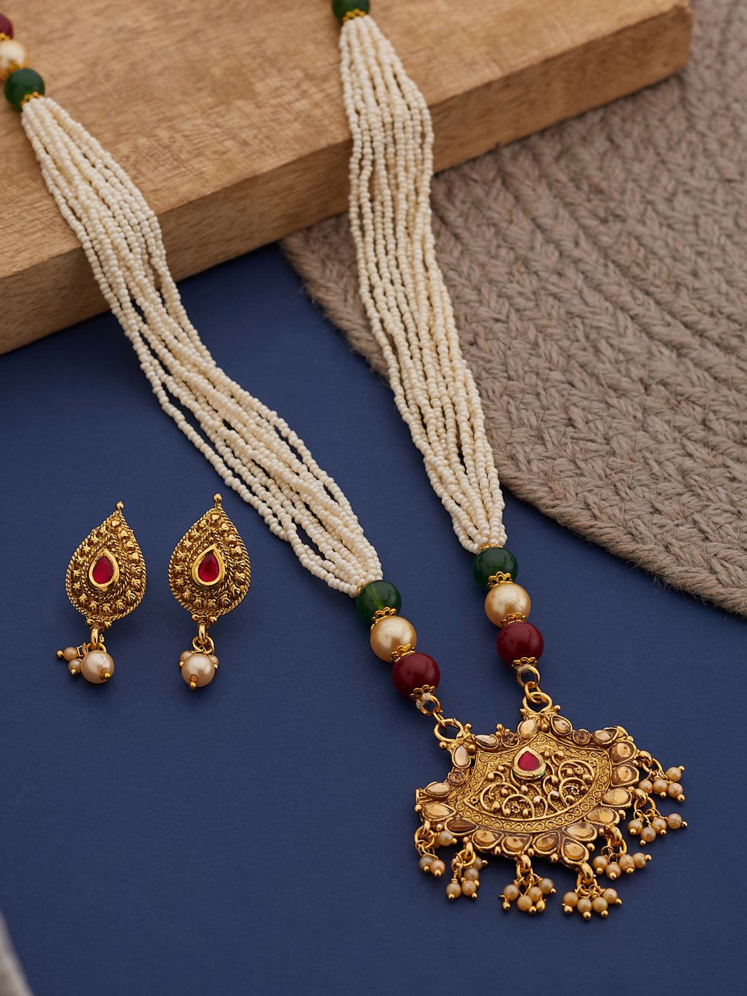 ATIBELLE Gold-Plated Stone-Studded & Pearl Beaded Jewellery Set