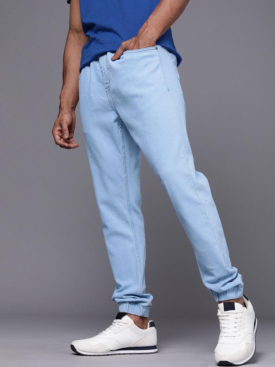 Mid Rise Jogger Jeans