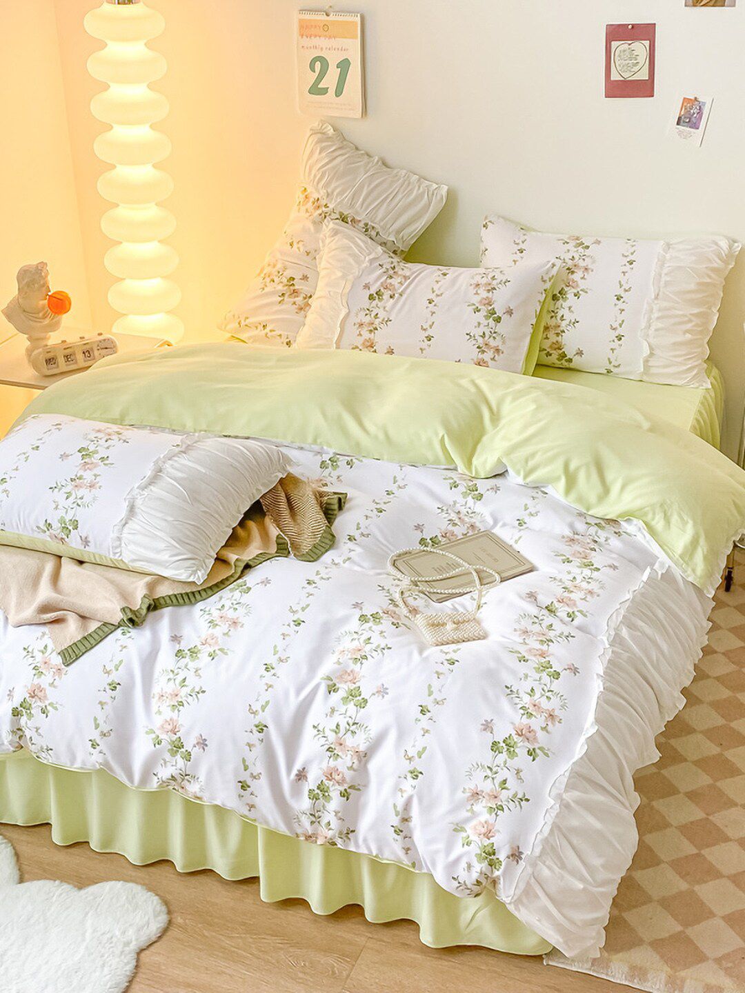JC HOME Lime-Green & White 4-Pcs Floral Printed Double Queen Bedding Set-image-32