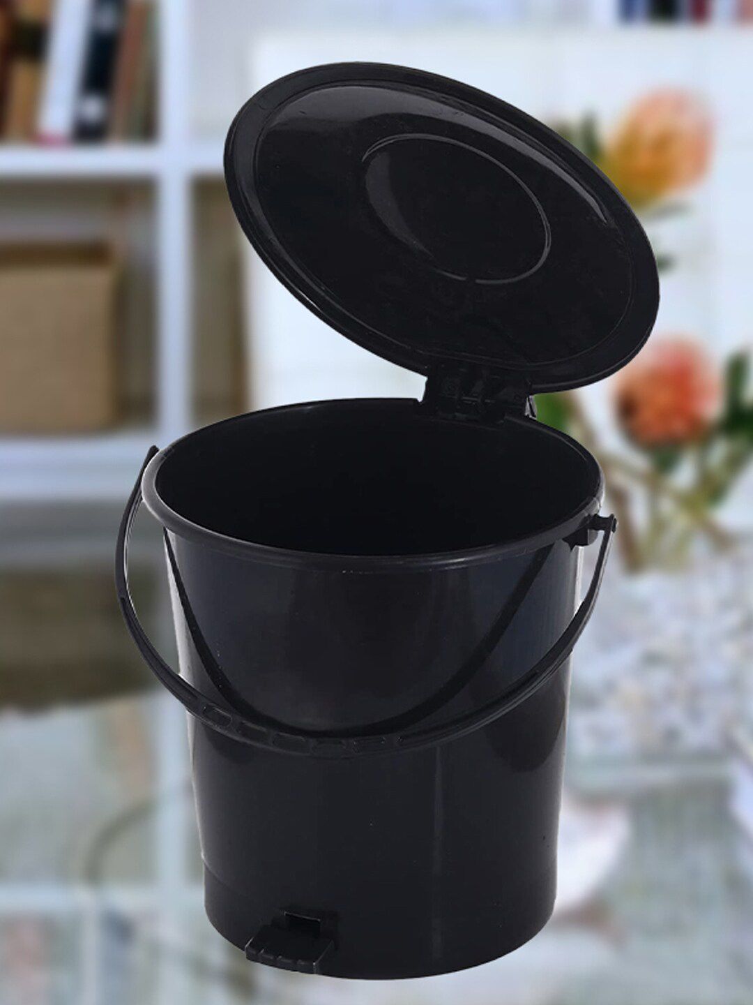 Kuber Industries Black Pedal Kitchen Waste Dustbin With Handle - 10 L