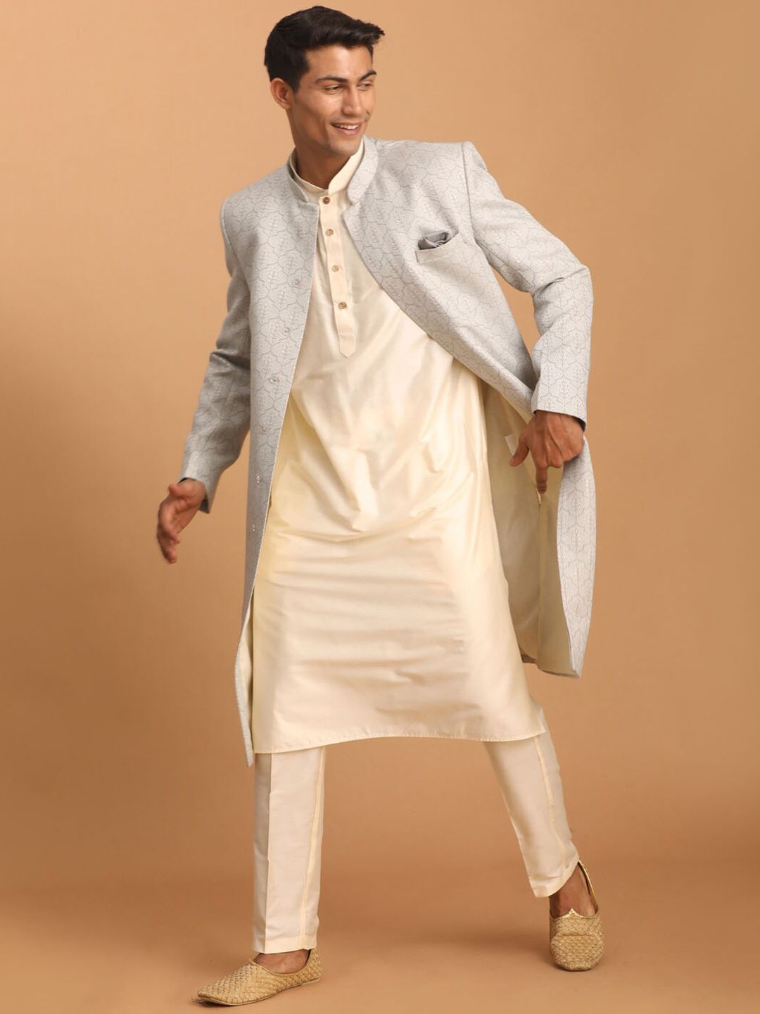 SHRESTHA BY VASTRAMAY Self-Design Sherwani Set-picture-12