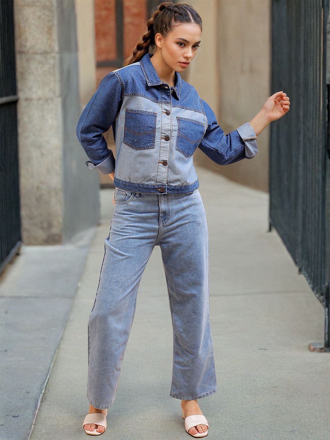 Freehand by The Indian Garage Co Washed Colourblocked Crop Denim Jacket with Patchwork