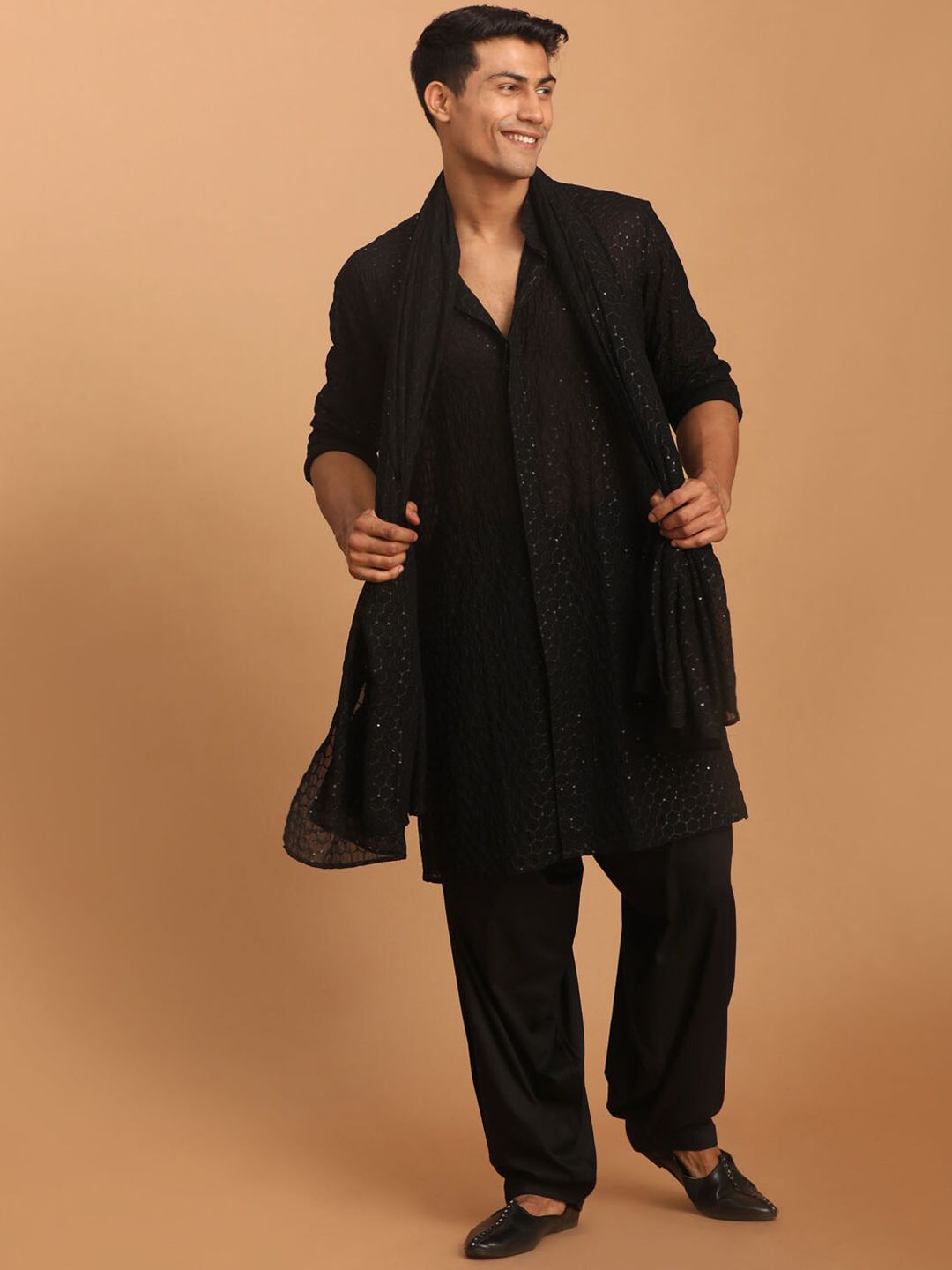 VASTRAMAY Men Georgette Sequence Semi Sheer Kurta With Patiala & Dupatta Set-picture-14