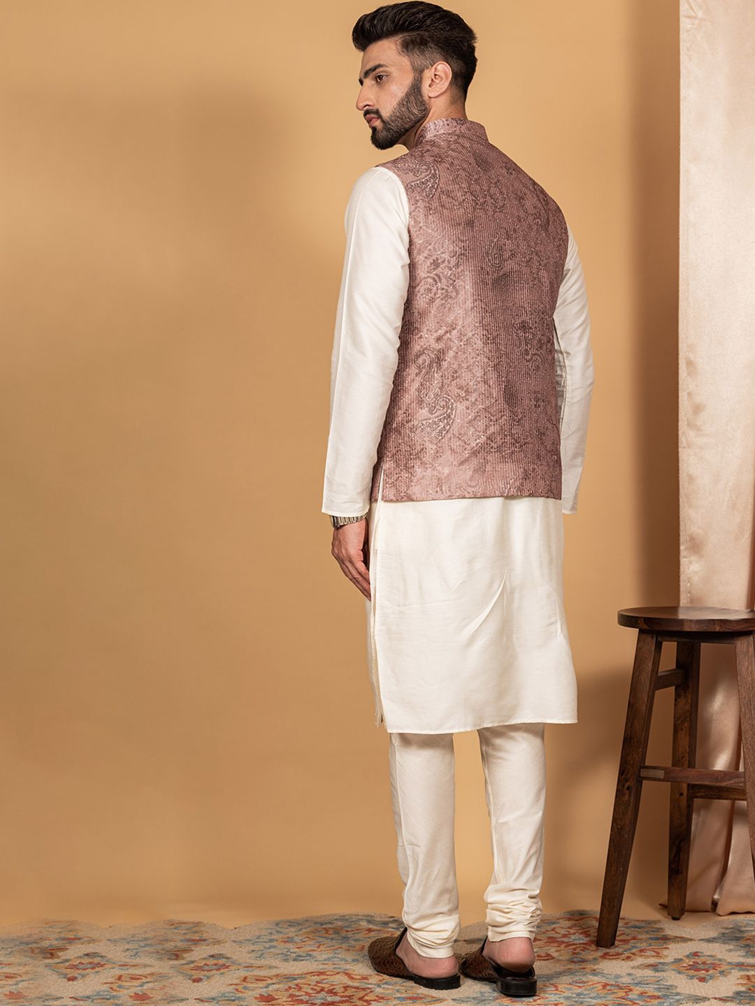 Men’s Ethnic Motifs Woven Design Regular Kurta Set with Churidar & Nehru Jacket – Traditional Elegance