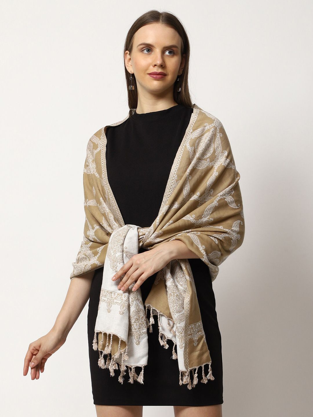 SWI Stylish Tasselled Paisley Woven Design Woollen Stole-picture-23