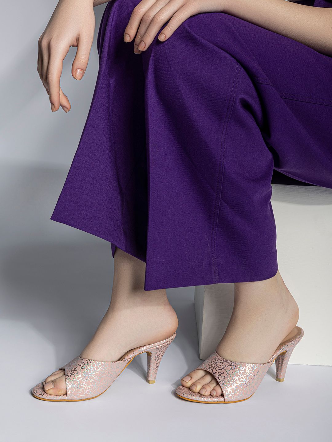 Shezone Printed Slim Heels-picture-36