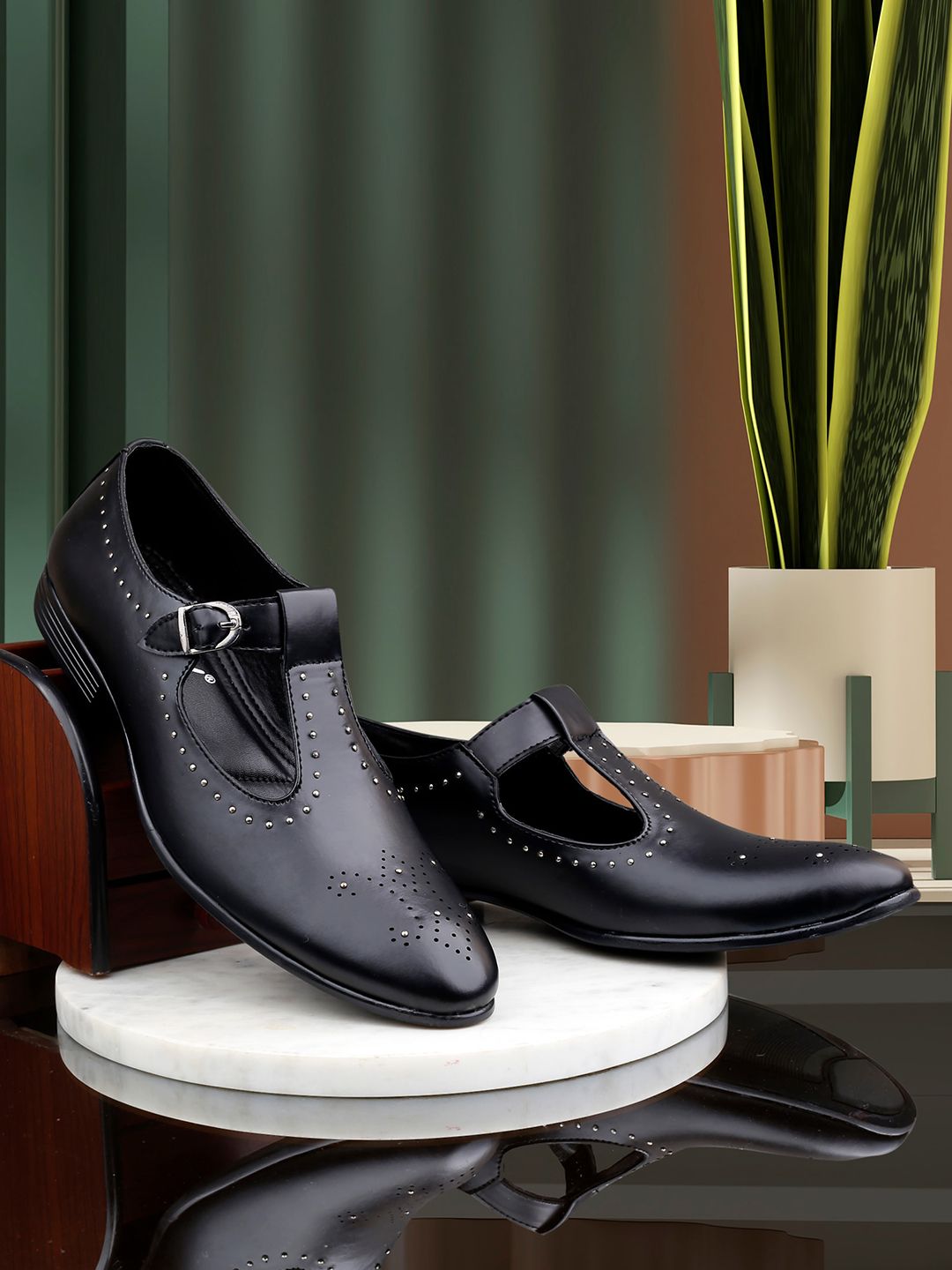 Bxxy Men Round Toe Textured Brogues-picture-56