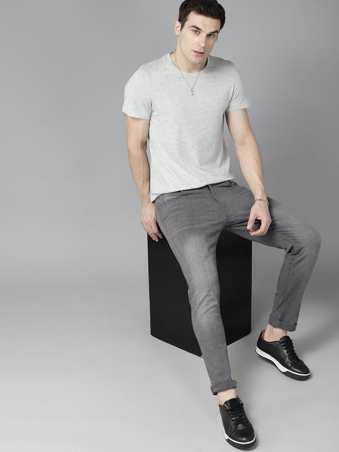 The Roadster Lifestyle Co. Men Slim Tapered Fit Jeans - Price History